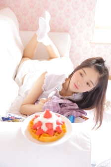 香含玉女峰头露润滞